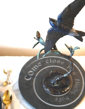 Come Close House Martin Touch of Blue Willow JOEL
