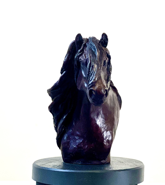 Front view  Highland Legend by Sculptress JOEL 