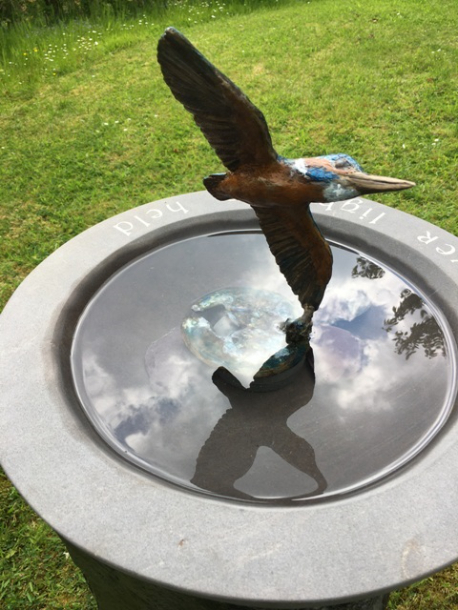 Kingfisher Ever Light Bird Bath  Sculptress JOEL