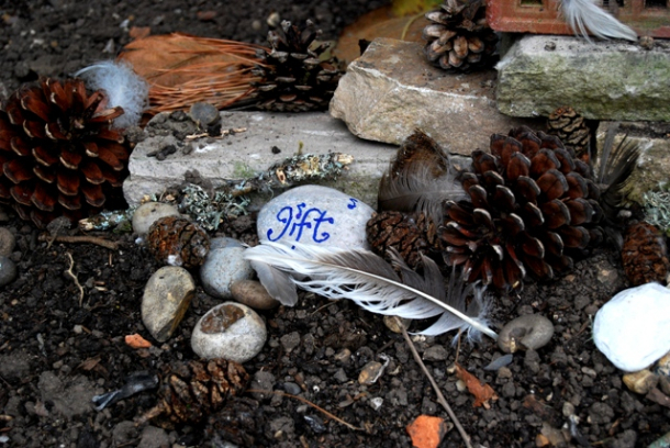 Message Stone Feature of Nature Home