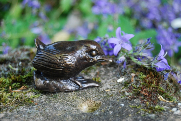 ZEST Wren Chick bronze by JOEL